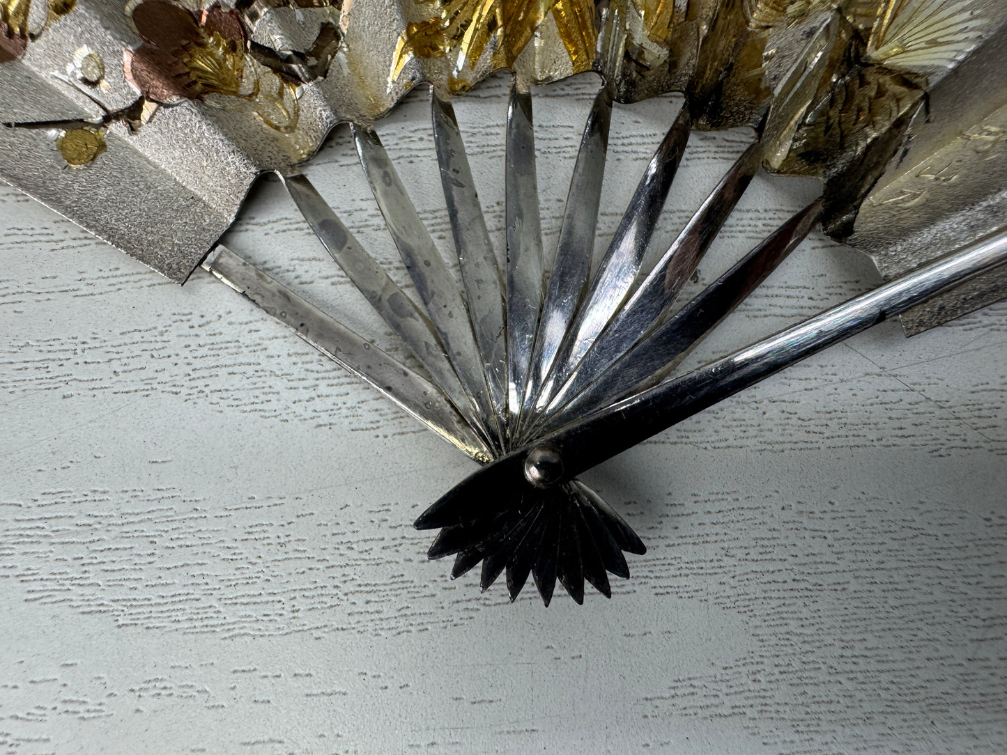 Y10816 OKIMONO Solid Silver Folding Fan signed glass case Japan antique interior