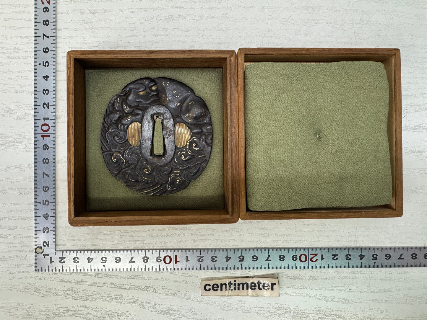 Y10825 TSUBA Iron sword guard inlay box Japan antique samurai katana koshirae