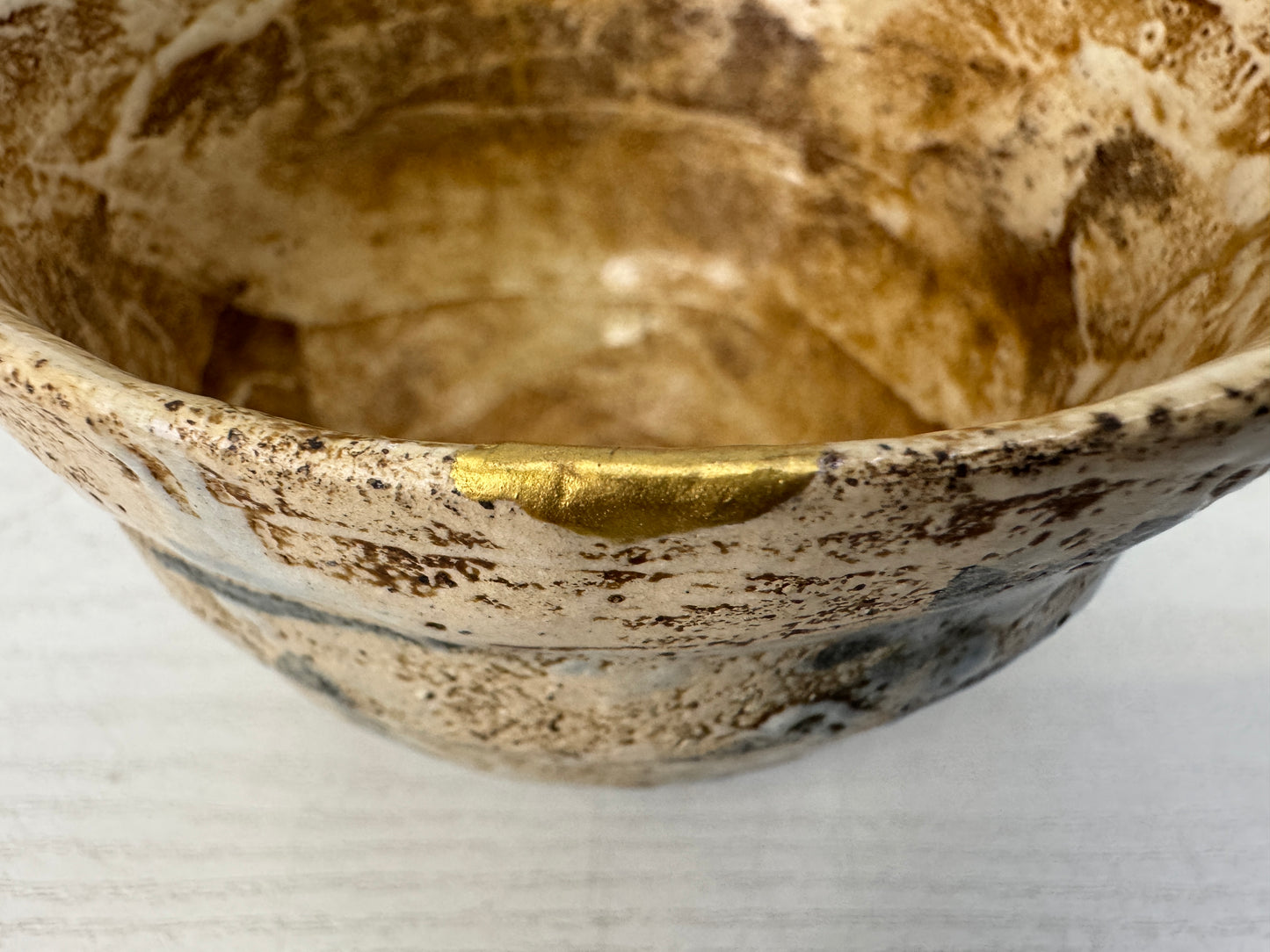 Y10844 CHAWAN Mino-ware kintsugi bowl signed Japan antique tea ceremony pottery