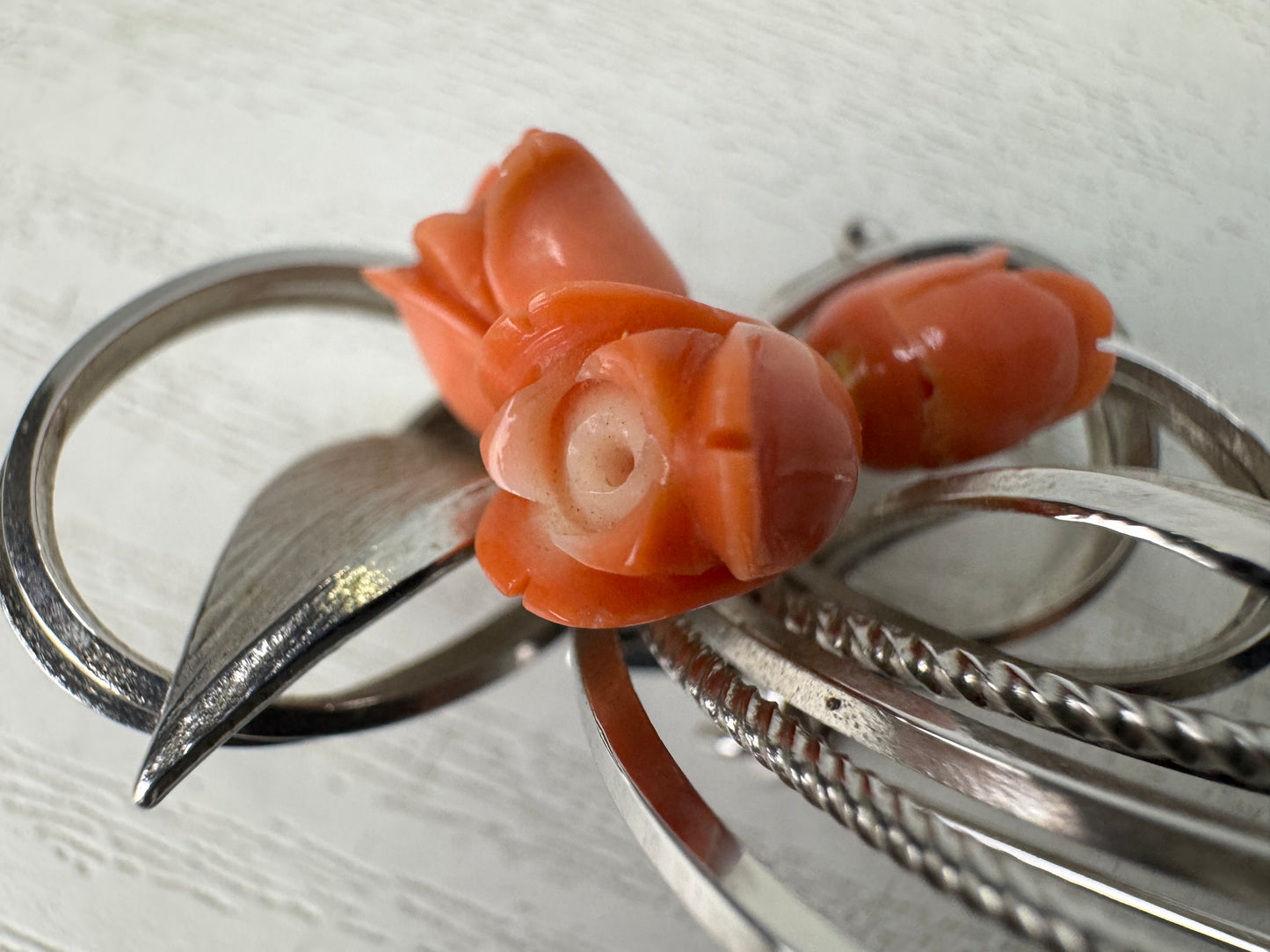 Y10864 BROOCH Genuine Coral Tulip Japan antique jewelry fashion accessory pin