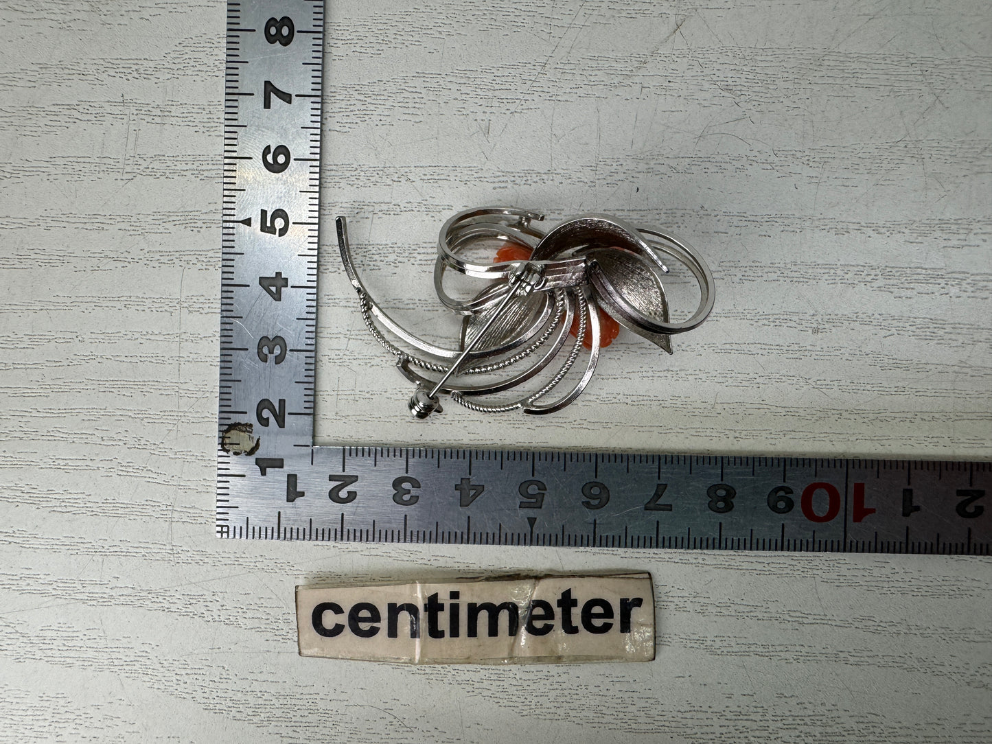 Y10864 BROOCH Genuine Coral Tulip Japan antique jewelry fashion accessory pin