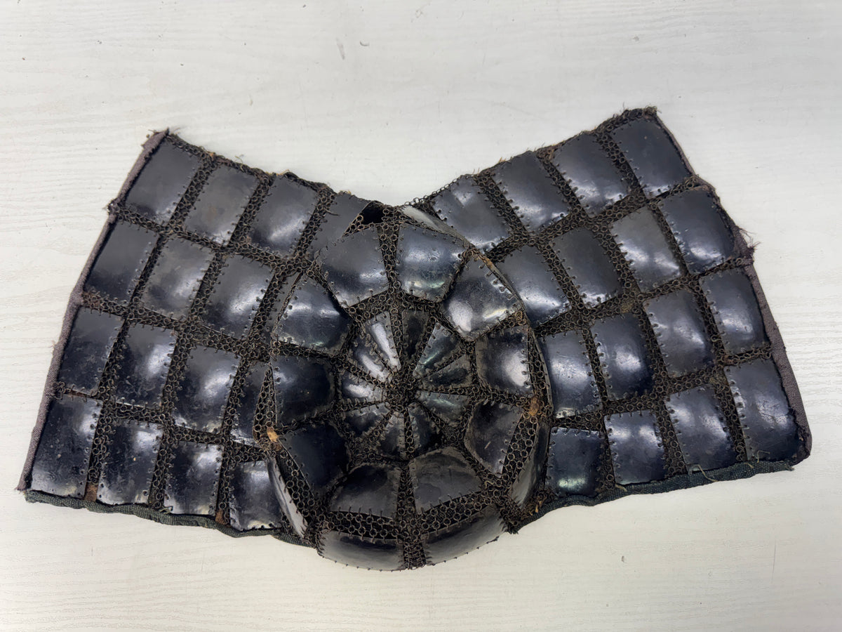 Y10876 KABUTO Iron Karuta-style Helmet armor Samurai chainmail Japan antique