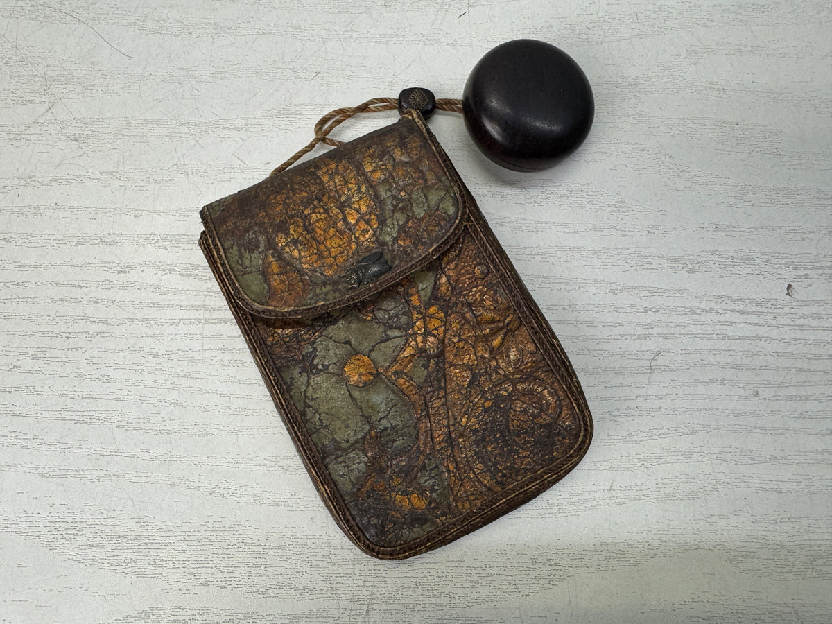 Y10884 NETSUKE Kinkarakawa leather Cicada metal fittings Japan antique kimono