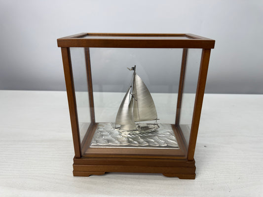 Y10894 OKIMONO Silver Yacht signed glass case Japan antique ornament interior