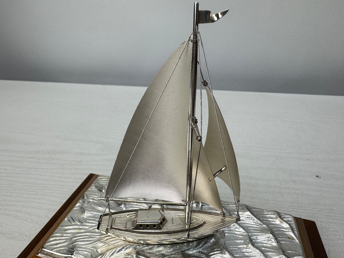 Y10894 OKIMONO Silver Yacht signed glass case Japan antique ornament interior
