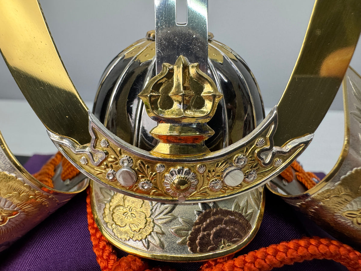Y10896 OKIMONO Silver Kabuto helmet signed Japan antique ornament interior