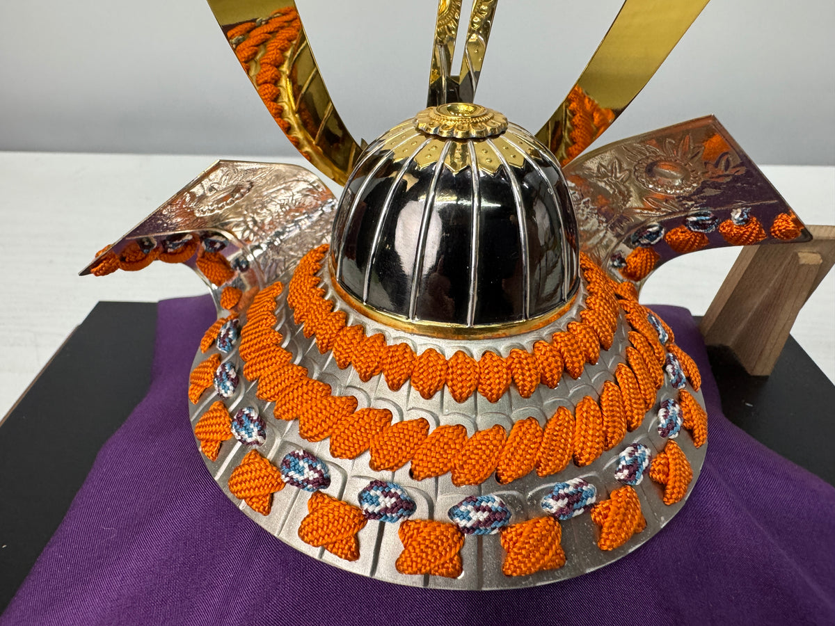 Y10896 OKIMONO Silver Kabuto helmet signed Japan antique ornament interior