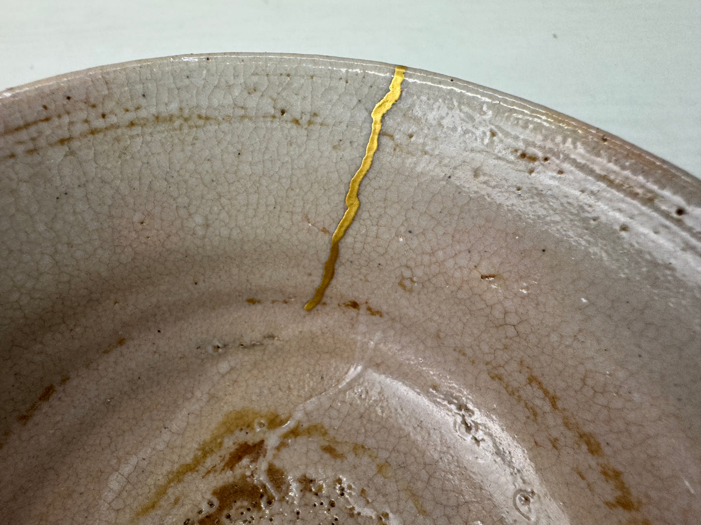 Y10933 CHAWAN Mino-ware kintsugi bowl signed Japan antique tea ceremony pottery
