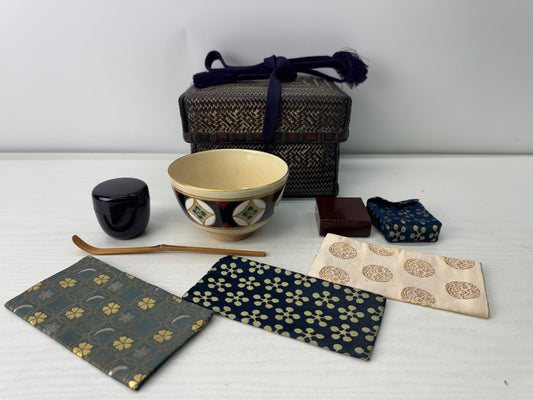 Y10945 Bamboo Woven Basket Tea ceremony utensils set box signed Japan antique