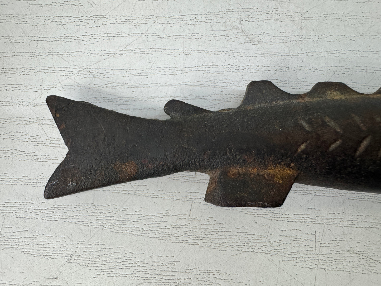 Y10949 OKIMONO metal Fish-shaped paperweight stationery Japan antique figure