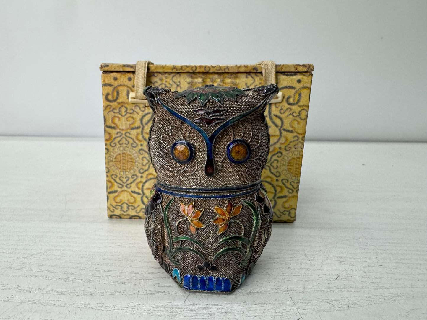 Y10954 BOX Silver Cloisonne Owl accessory case trinket container China antique