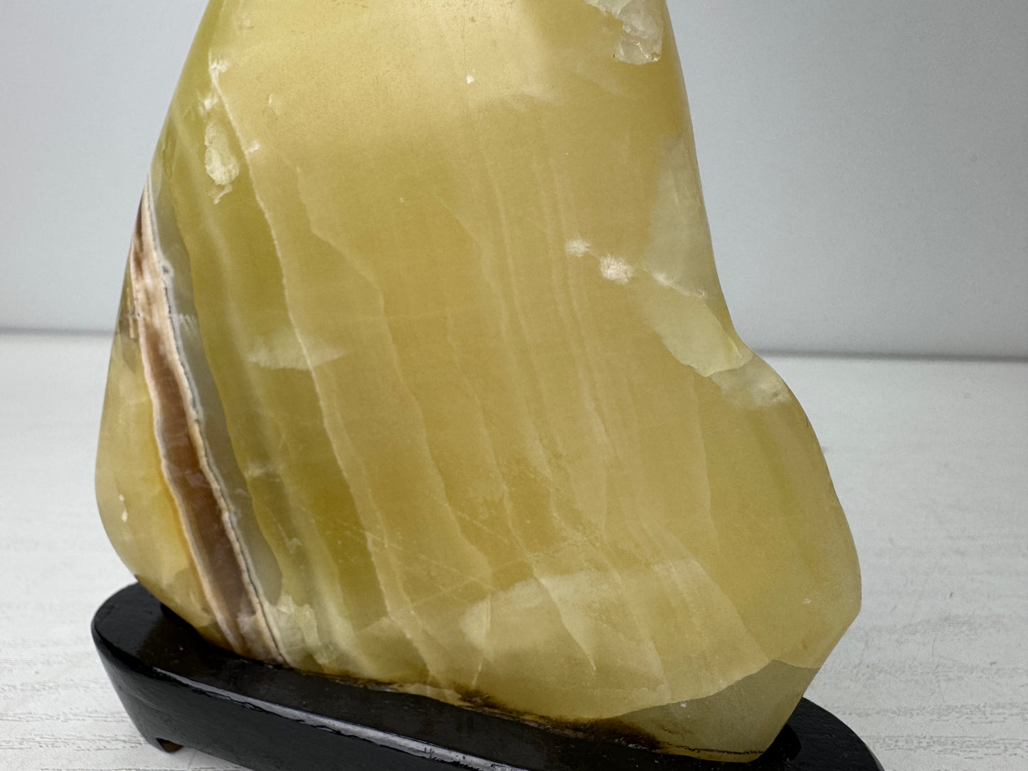 Y10957 OKIMONO striped Agate Onyx raw stone wooden stand Japan antique interior