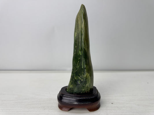 Y10958 OKIMONO Taiwan Jade raw viewing stone wooden stand Japan antique interior