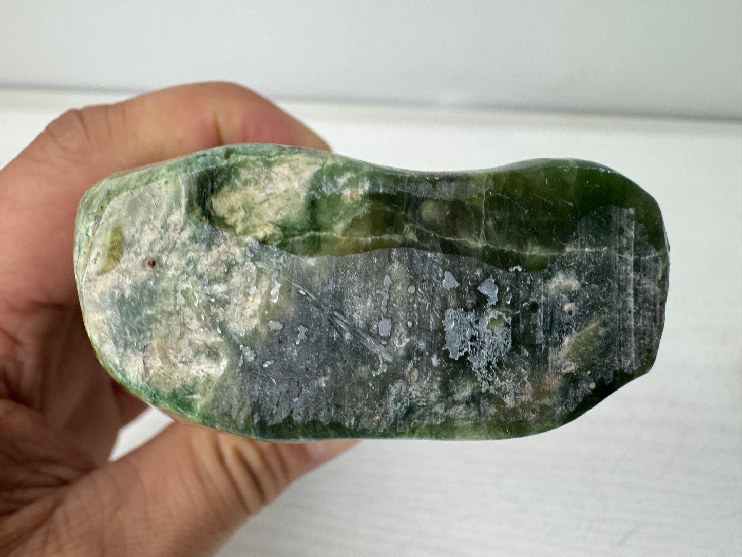 Y10958 OKIMONO Taiwan Jade raw viewing stone wooden stand Japan antique interior