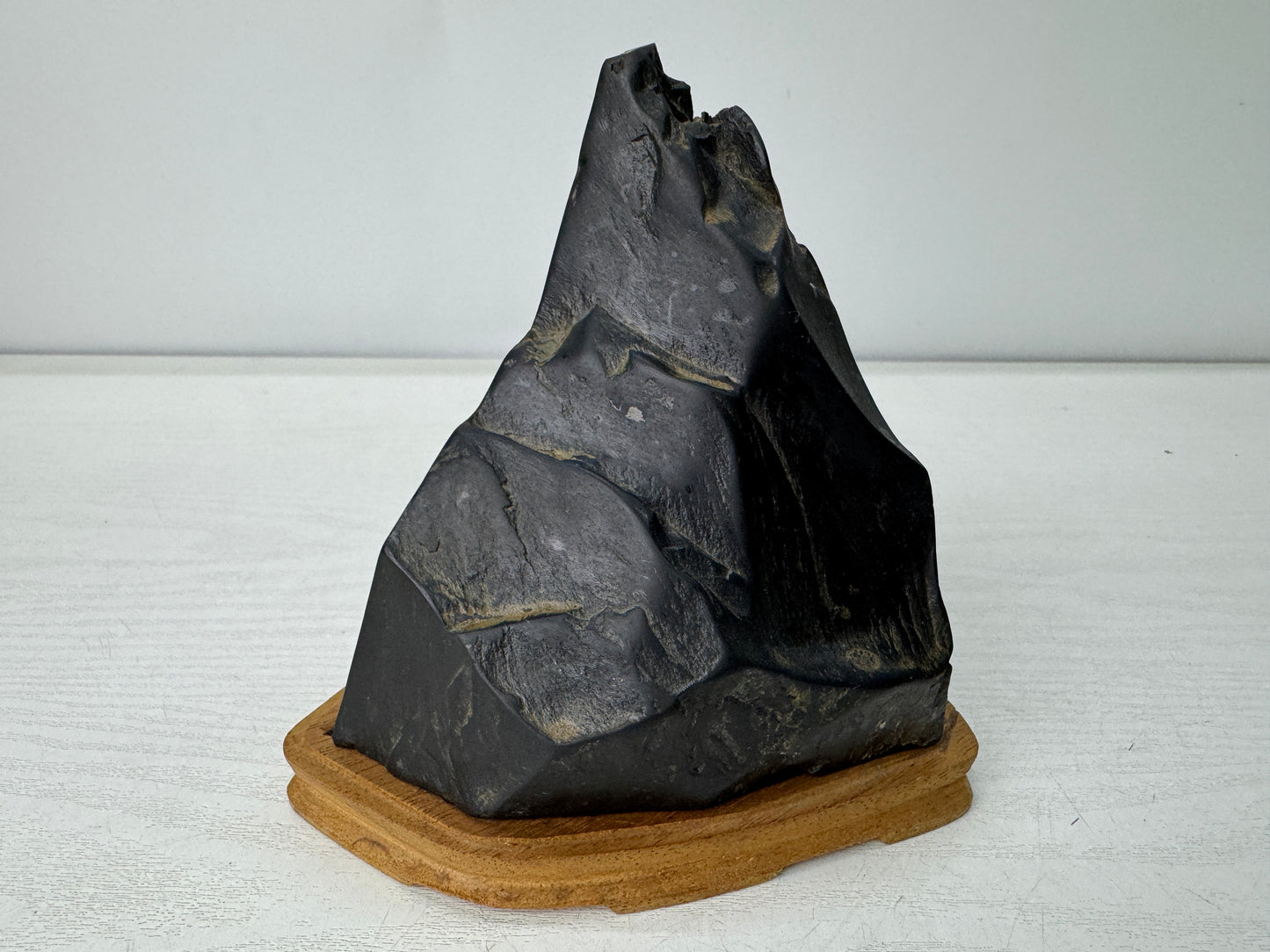 Y10962 OKIMONO Nachiguro viewing stone wooden stand Japan antique interior decor