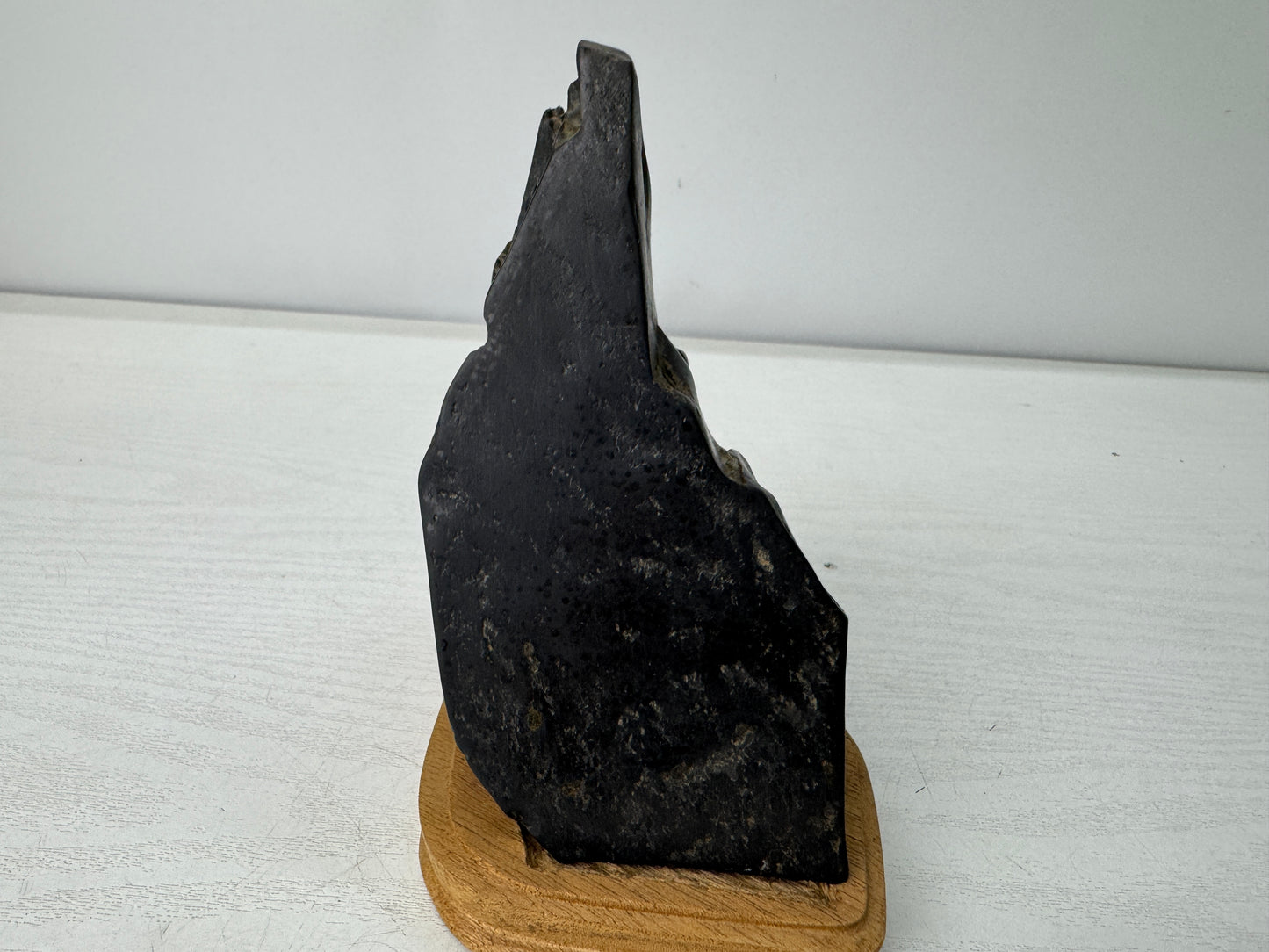 Y10962 OKIMONO Nachiguro viewing stone wooden stand Japan antique interior decor