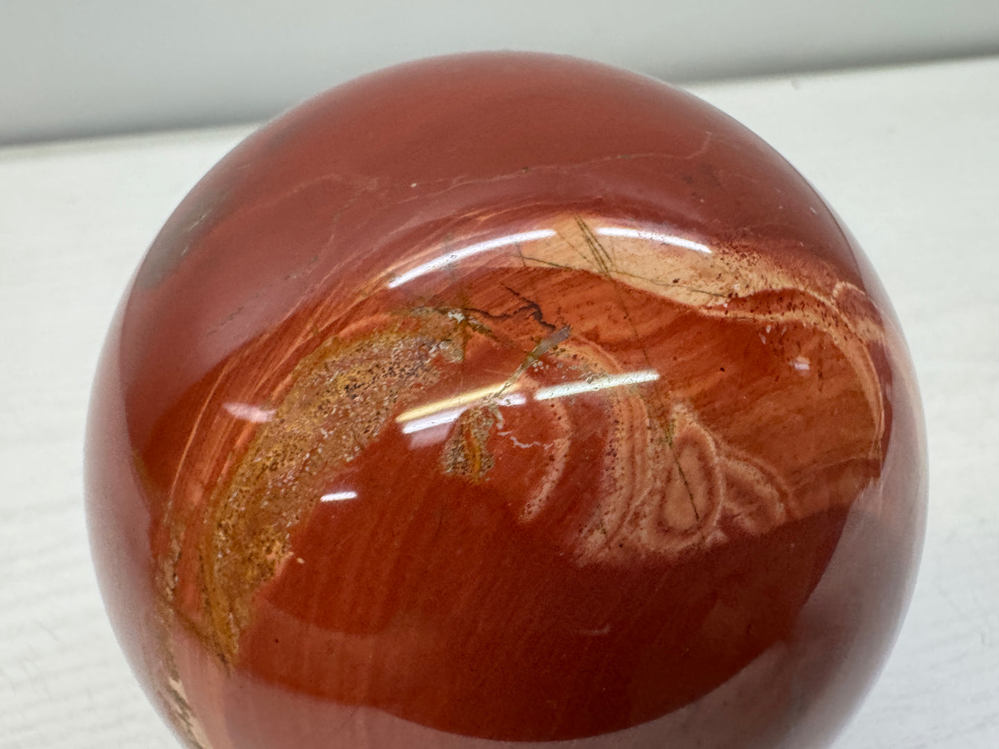 Y10974 OKIMONO natural raw Red stone Sphere wooden stand Japan antique interior