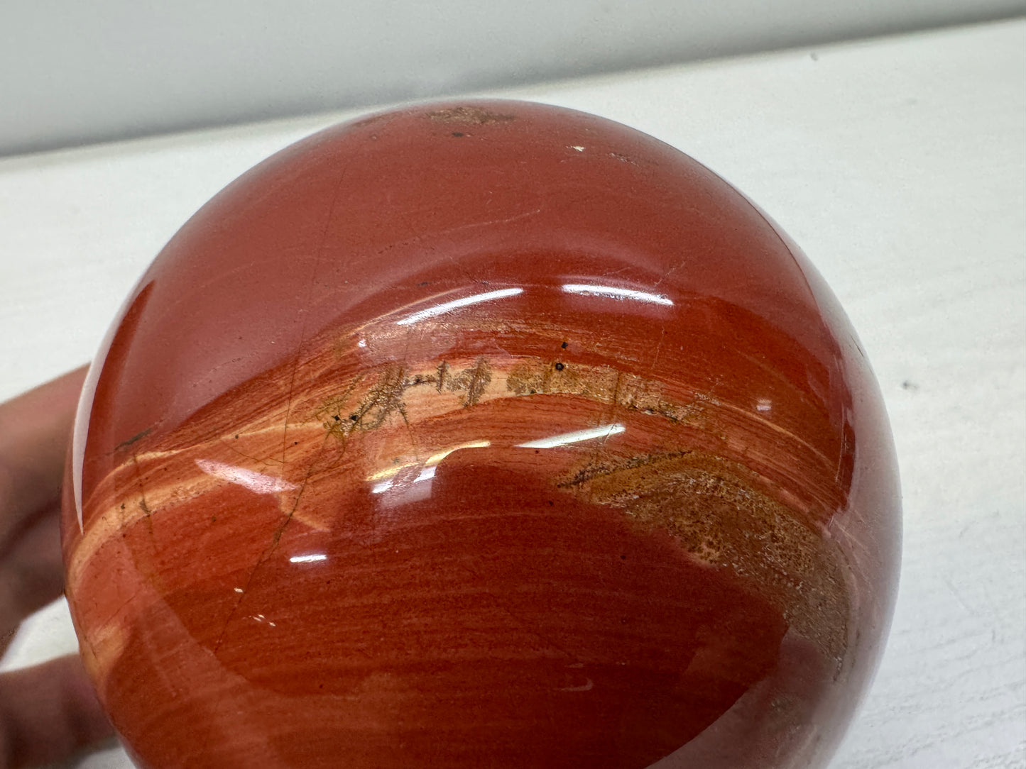 Y10974 OKIMONO natural raw Red stone Sphere wooden stand Japan antique interior