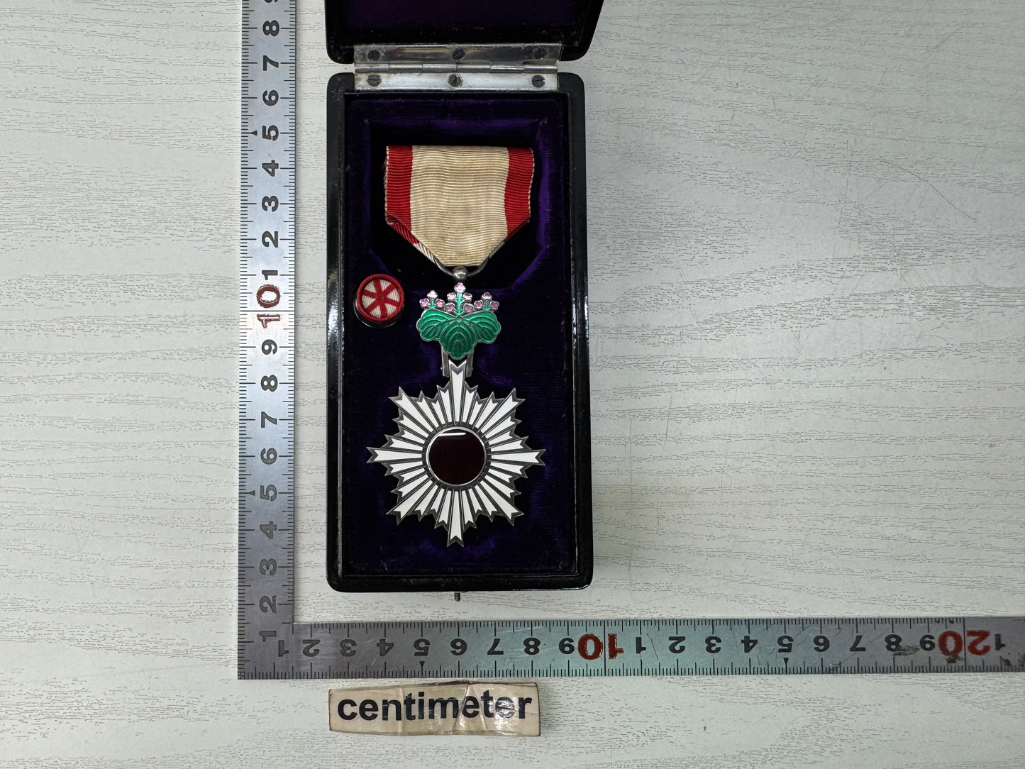 Y10976 KUNSHO 6th Class Order of the Rising Sun box Japanese military medal
