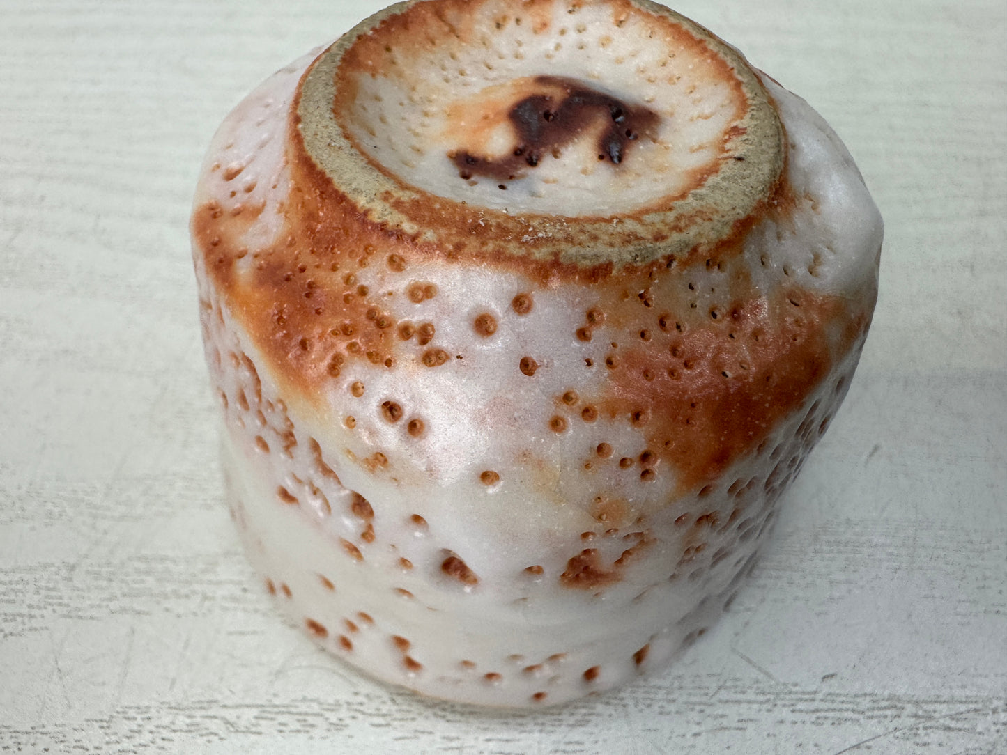 Y10984 CHAWAN Shino-ware Guinomi Sake cup signed box Japan antique tableware