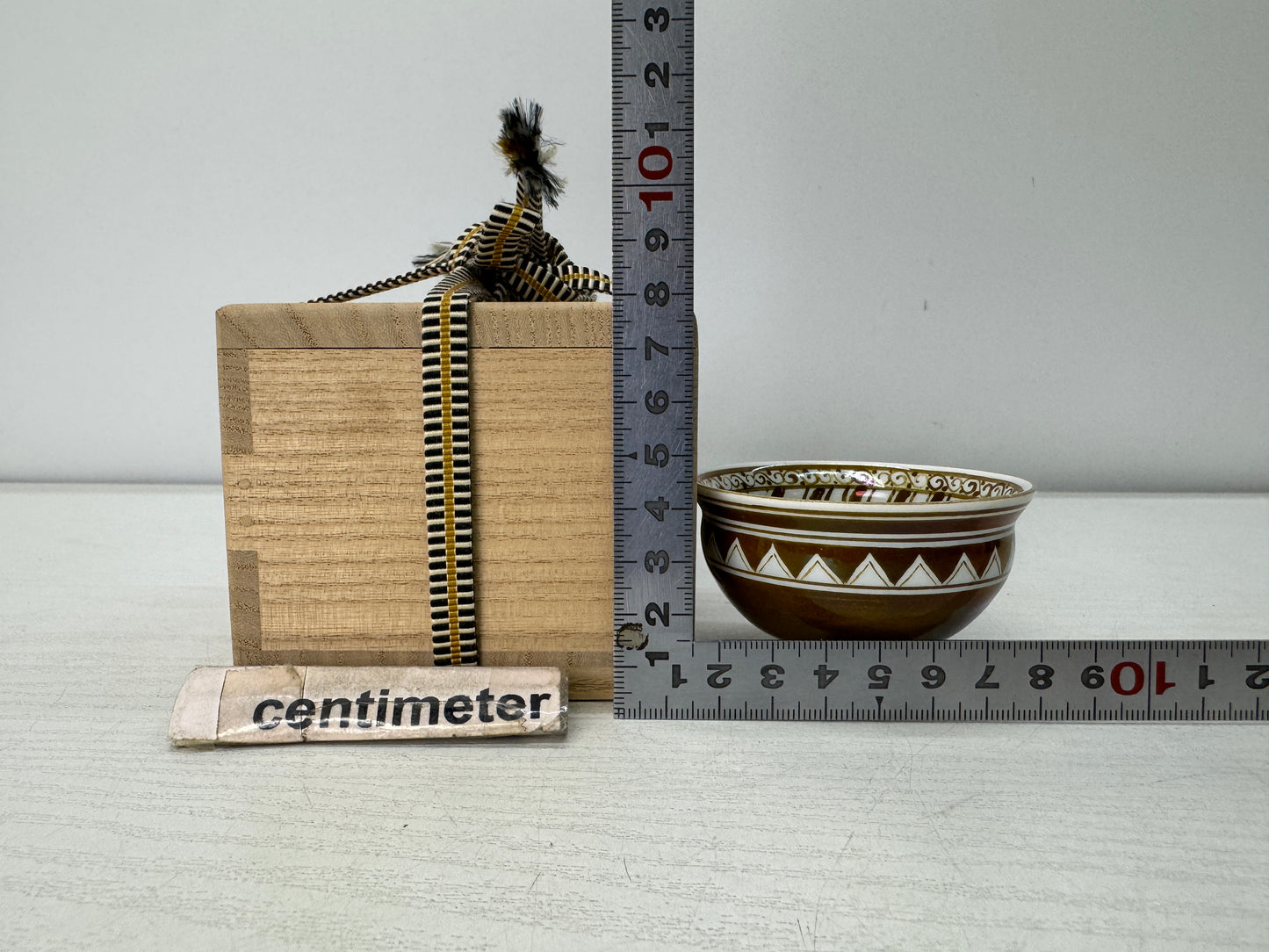Y10987 CHAWAN Mino-ware Luster glaze Sake cup signed box Japan antique tableware