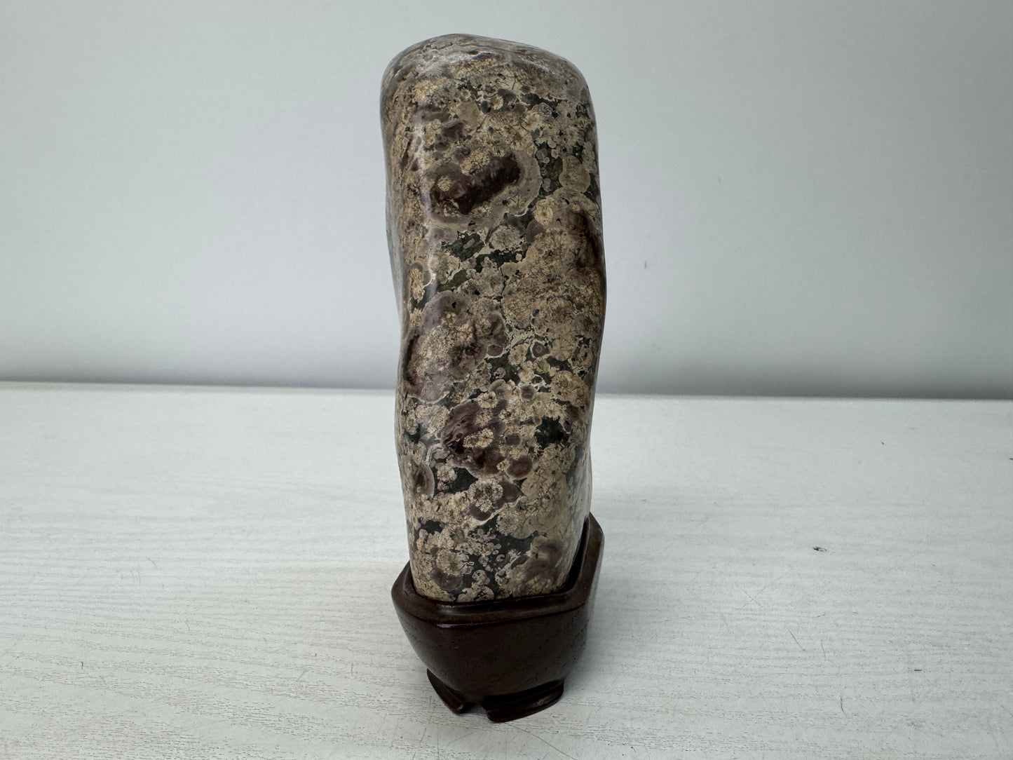 Y10991 OKIMONO Nishiki viewing stone Suiseki wooden stand Japan antique interior