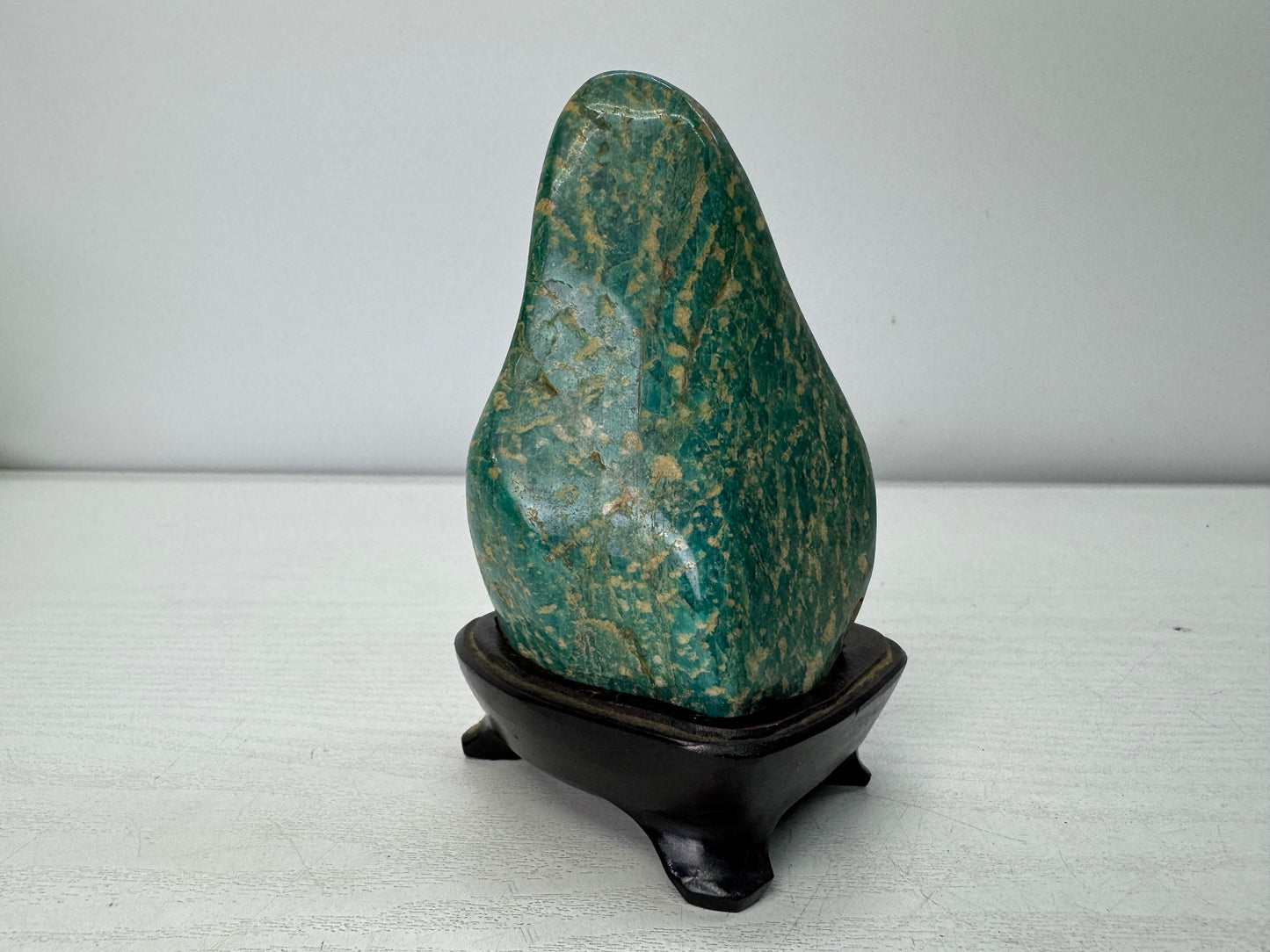 Y10993 OKIMONO Green natural viewing stone wooden stand Japan antique interior