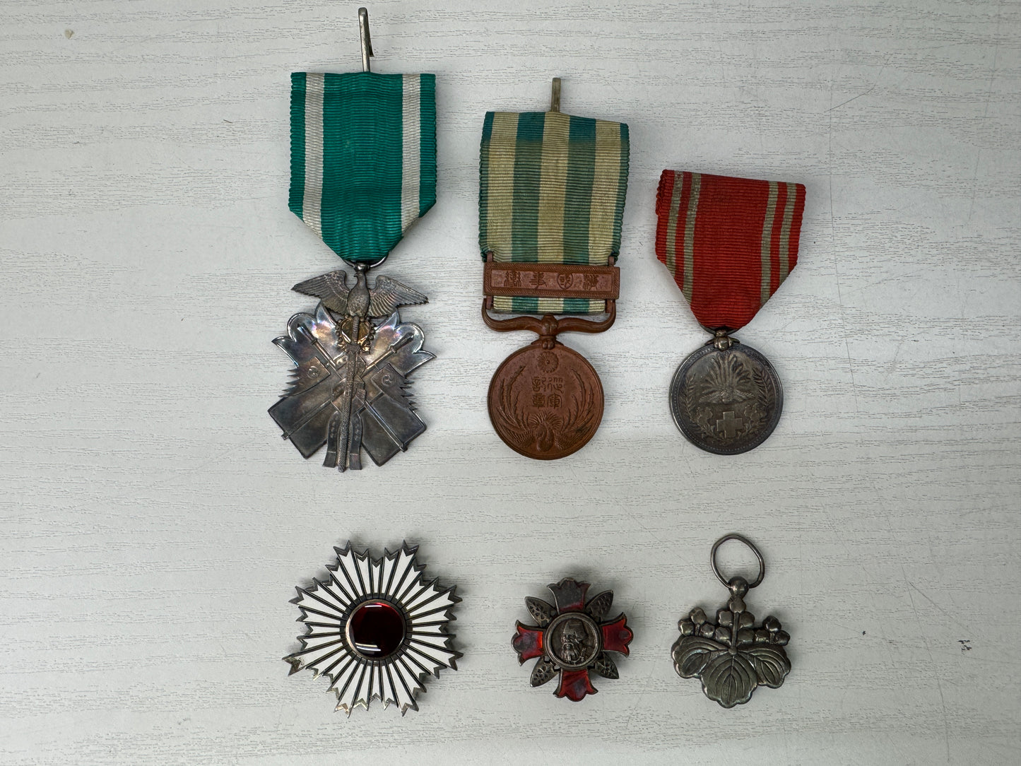 Y11016 KUNSHO Military Decorations Badges set no boxes Imperial Japan army medal
