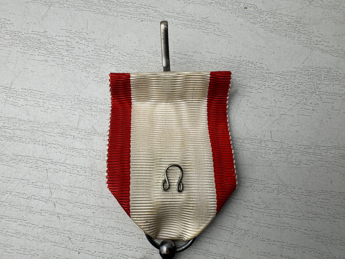 Y11017 KUNSHO 5th Class Order of the Rising Sun box Imperial Japan army medal