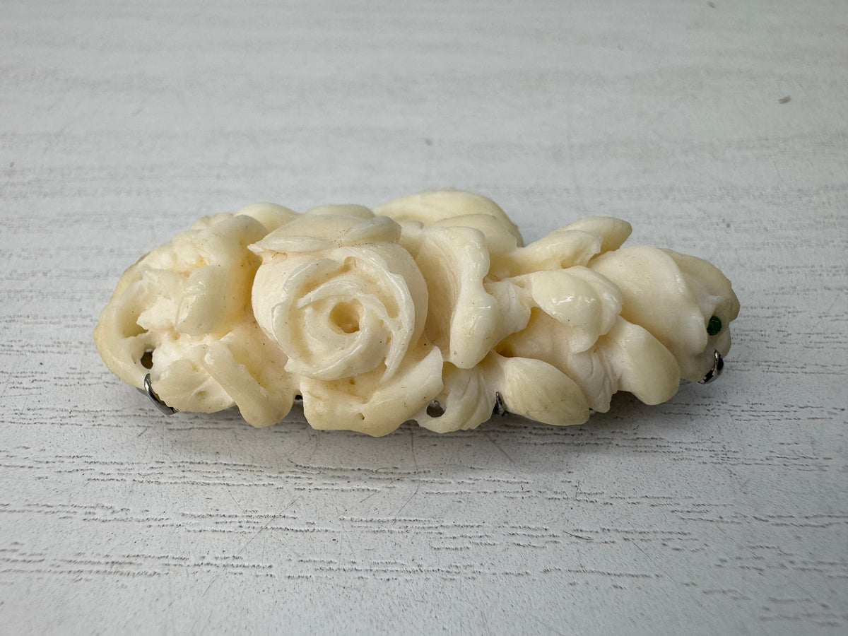 Y11026 OBIDOME Genuine Coral Sash clip brooch Japan antique kimono accessory