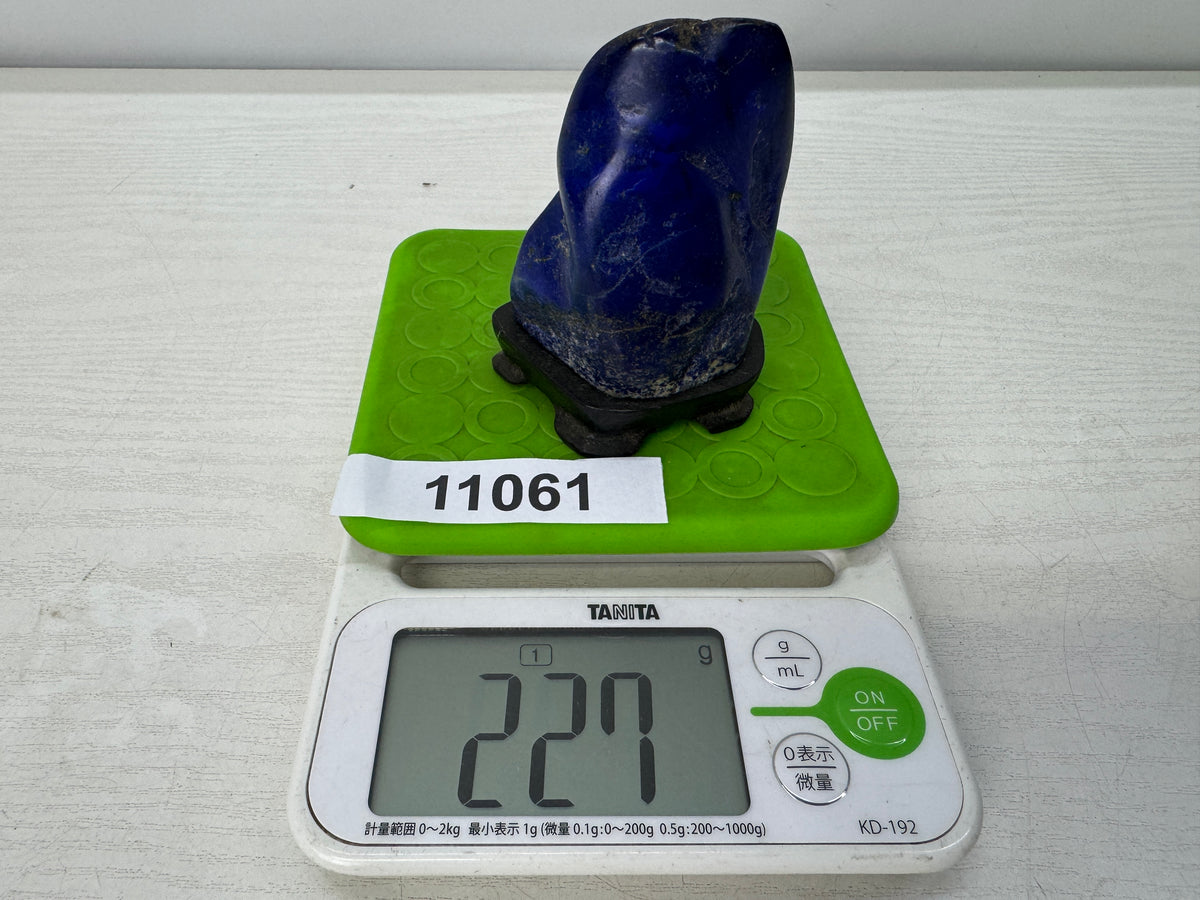 Y11061 OKIMONO Lapis Lazuli raw stone wooden stand Gemstone Japan antique decor