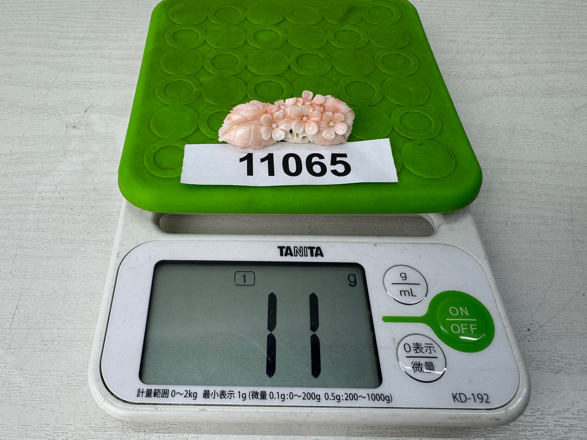 Y11065 OBIDOME Genuine Coral Sash clip brooch Japan antique kimono accessory