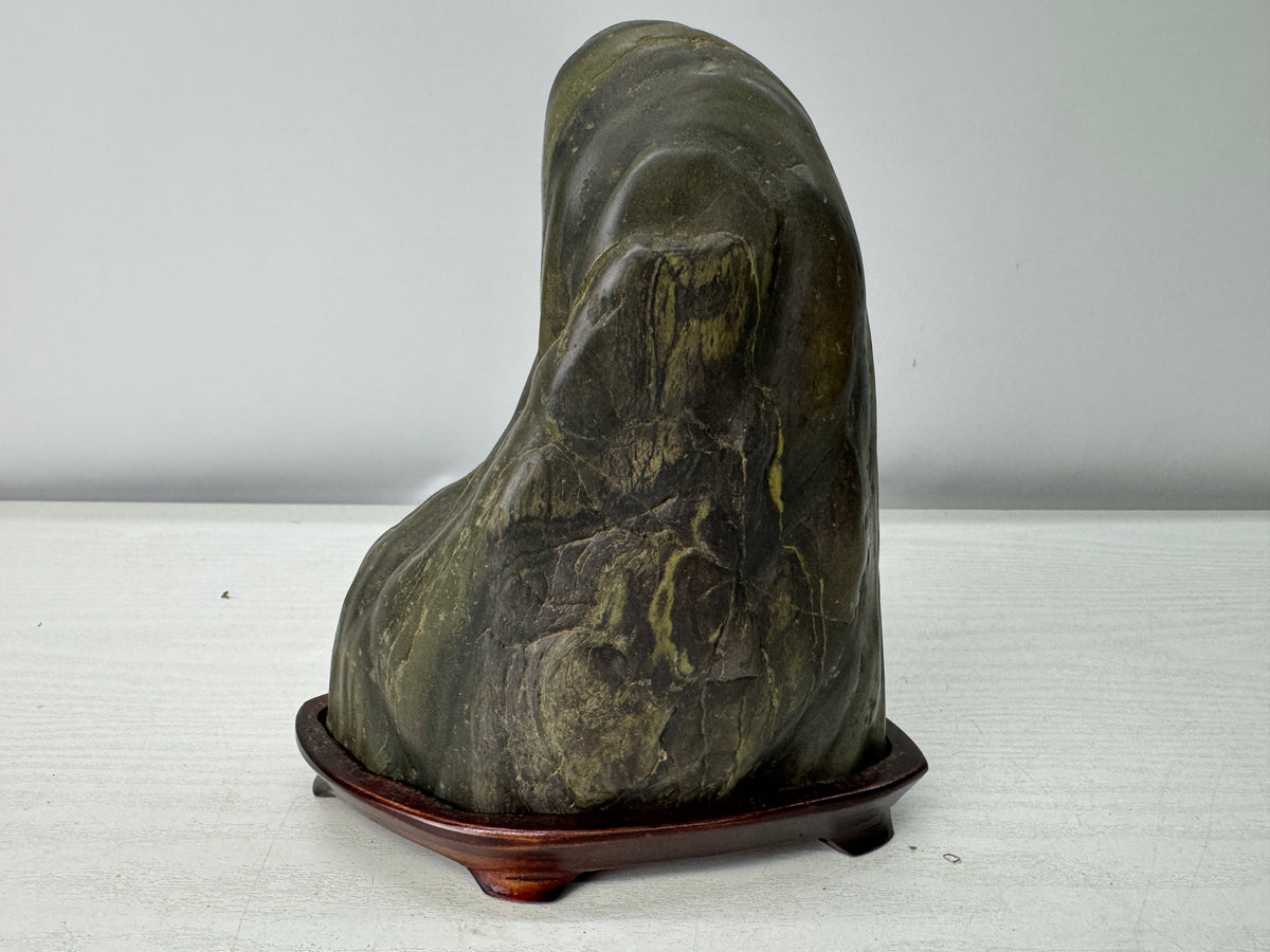 Y11095 OKIMONO Green viewing stone Suiseki wooden stand Japan antique interior