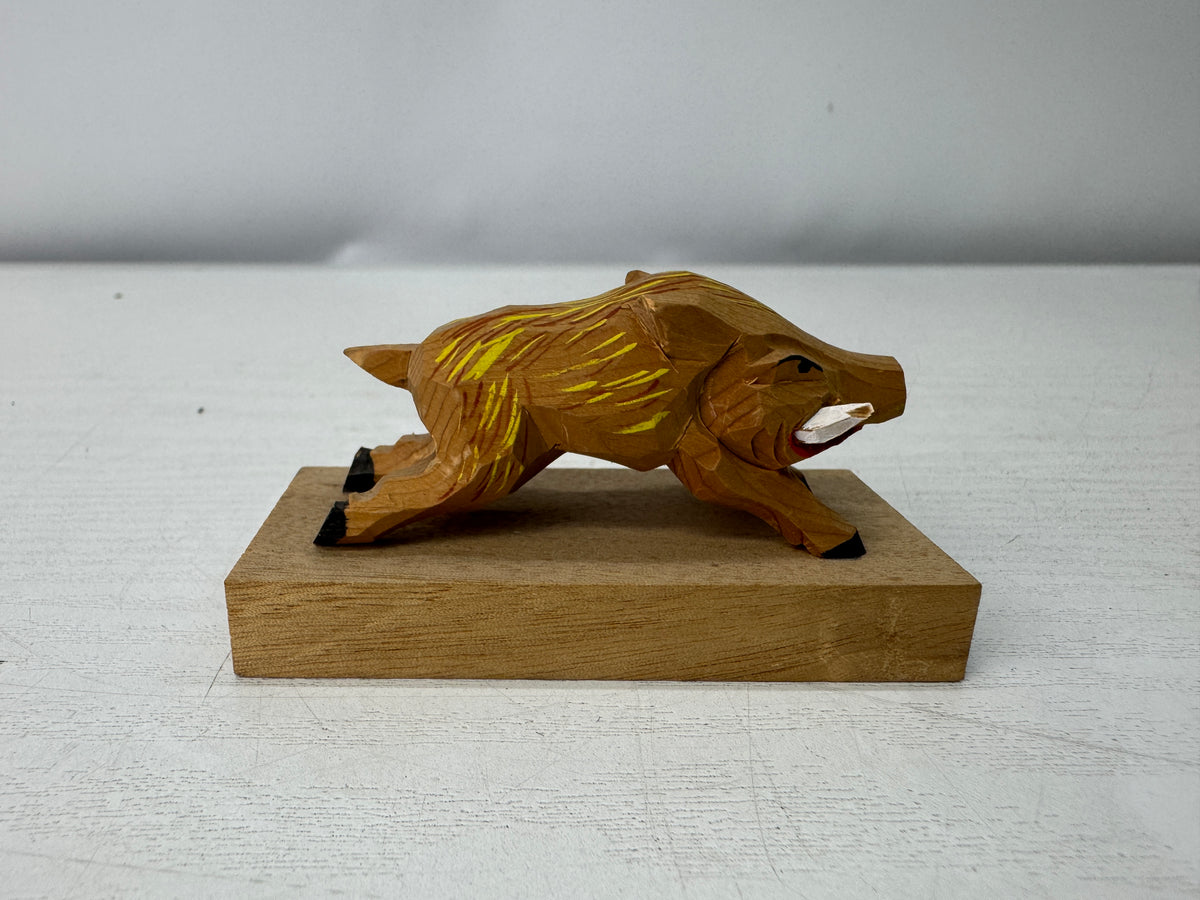 Y11099 OKIMONO small wood caving Boar figurine Japan antique interior ornament