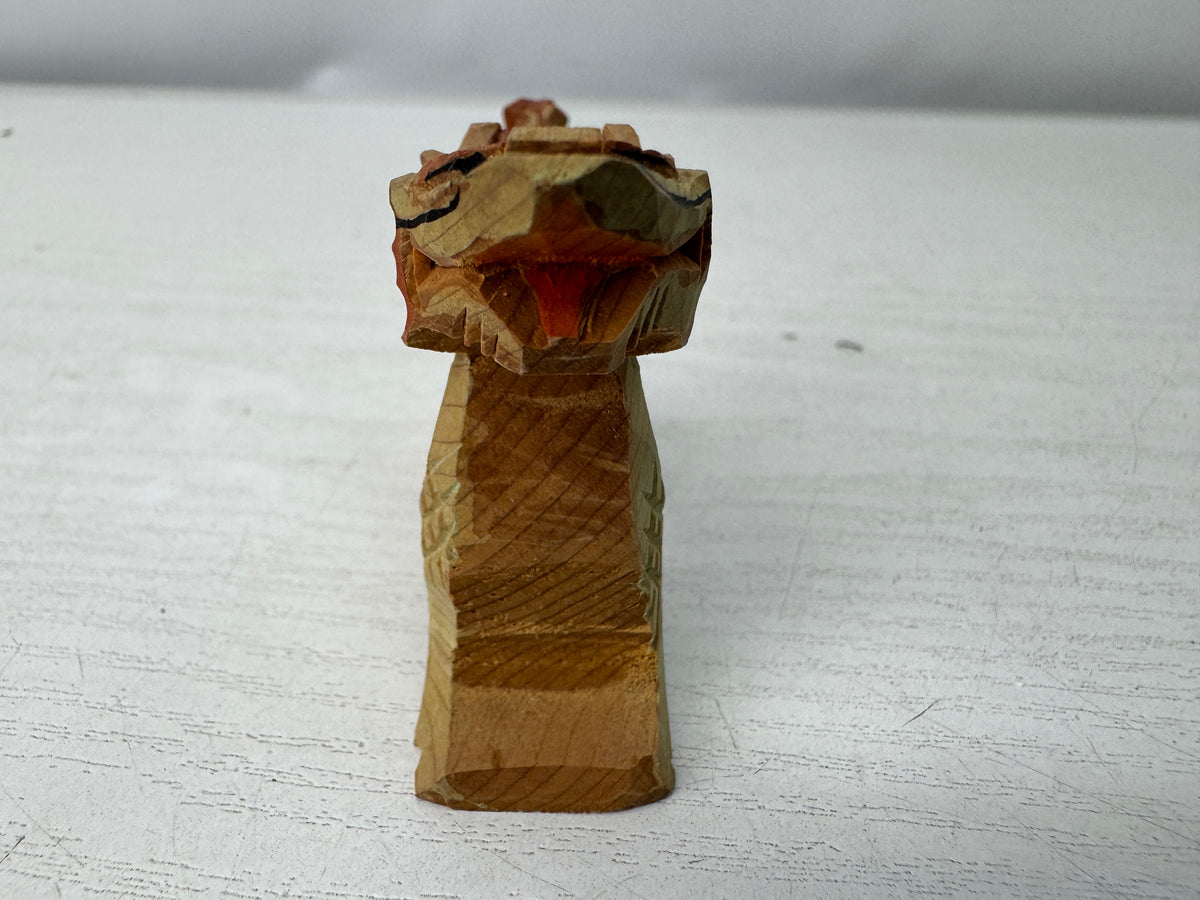 Y11100 OKIMONO small wood caving Dragon figurine Japan antique interior ornament