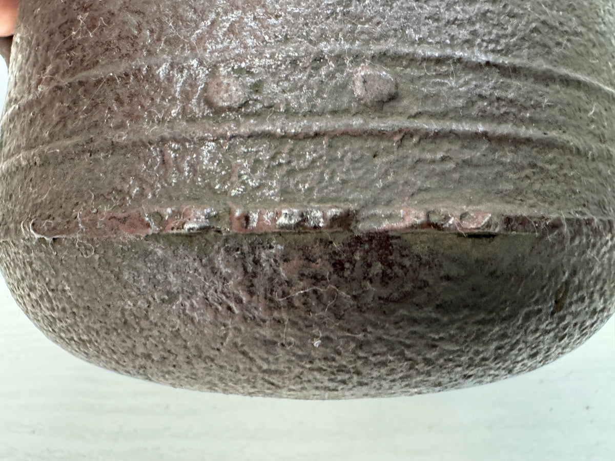 Y11109 TETSUBIN Iron teapot kettle Copper lid Japan antique tea ceremony pot