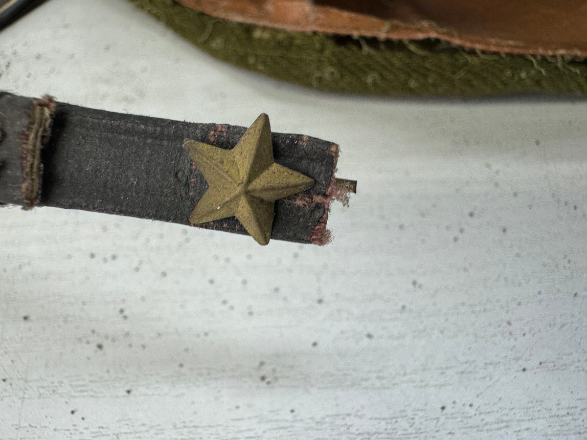 Y11114 Imperial Japan Army Military Hat Star emblem mark  Japanese WW2 vintage