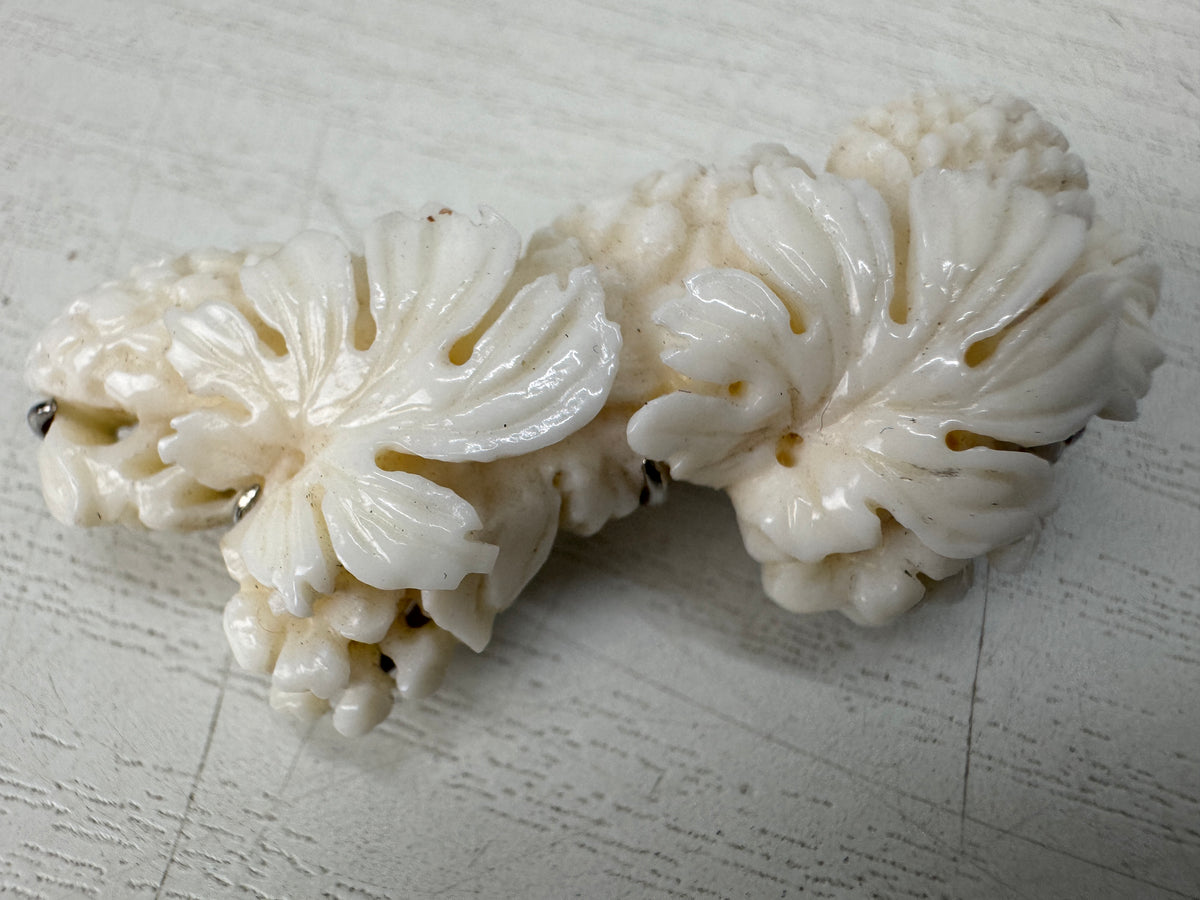 Y11128 OBIDOME Genuine Coral Sash clip brooch Japan antique kimono accessory