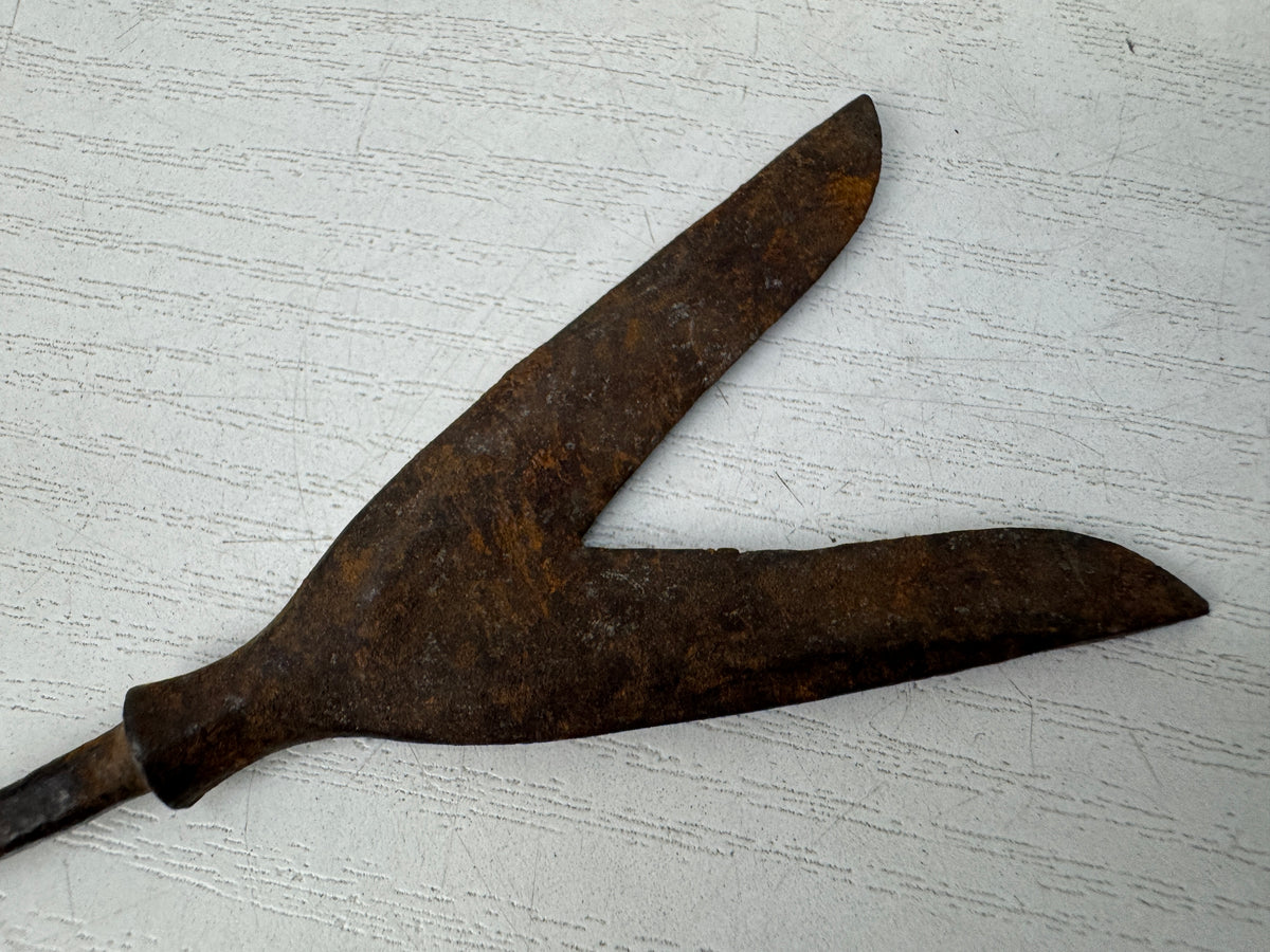 Y11137 YAJIRI Iron Karimata forked Arrowhead unsigned weaponry Japan antique