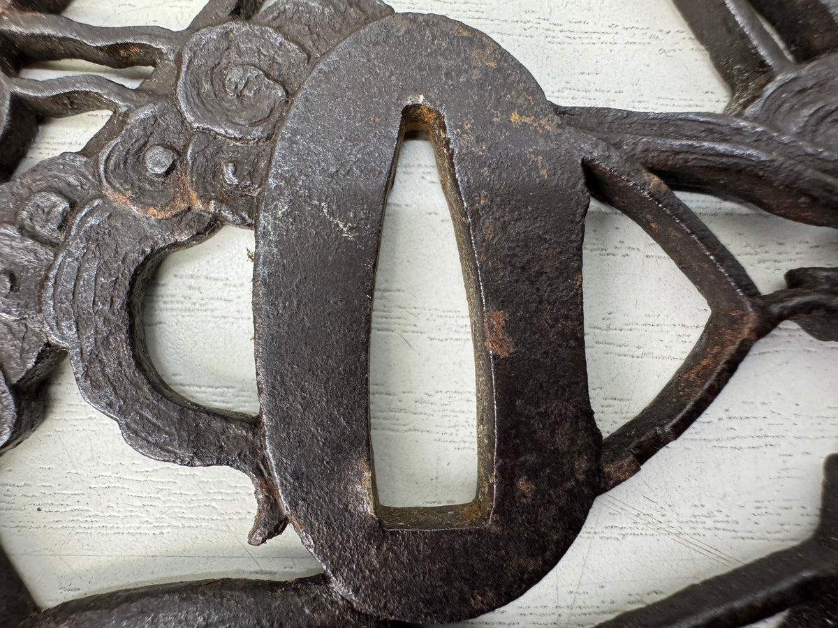 Y11141 TSUBA Iron Sword guard Openwork wave umbrella Samurai Japan antique bushi
