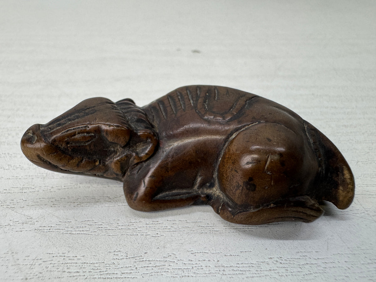 Y11150 NETSUKE wood carving Cow Japan antique kimono accessory fashion trinket