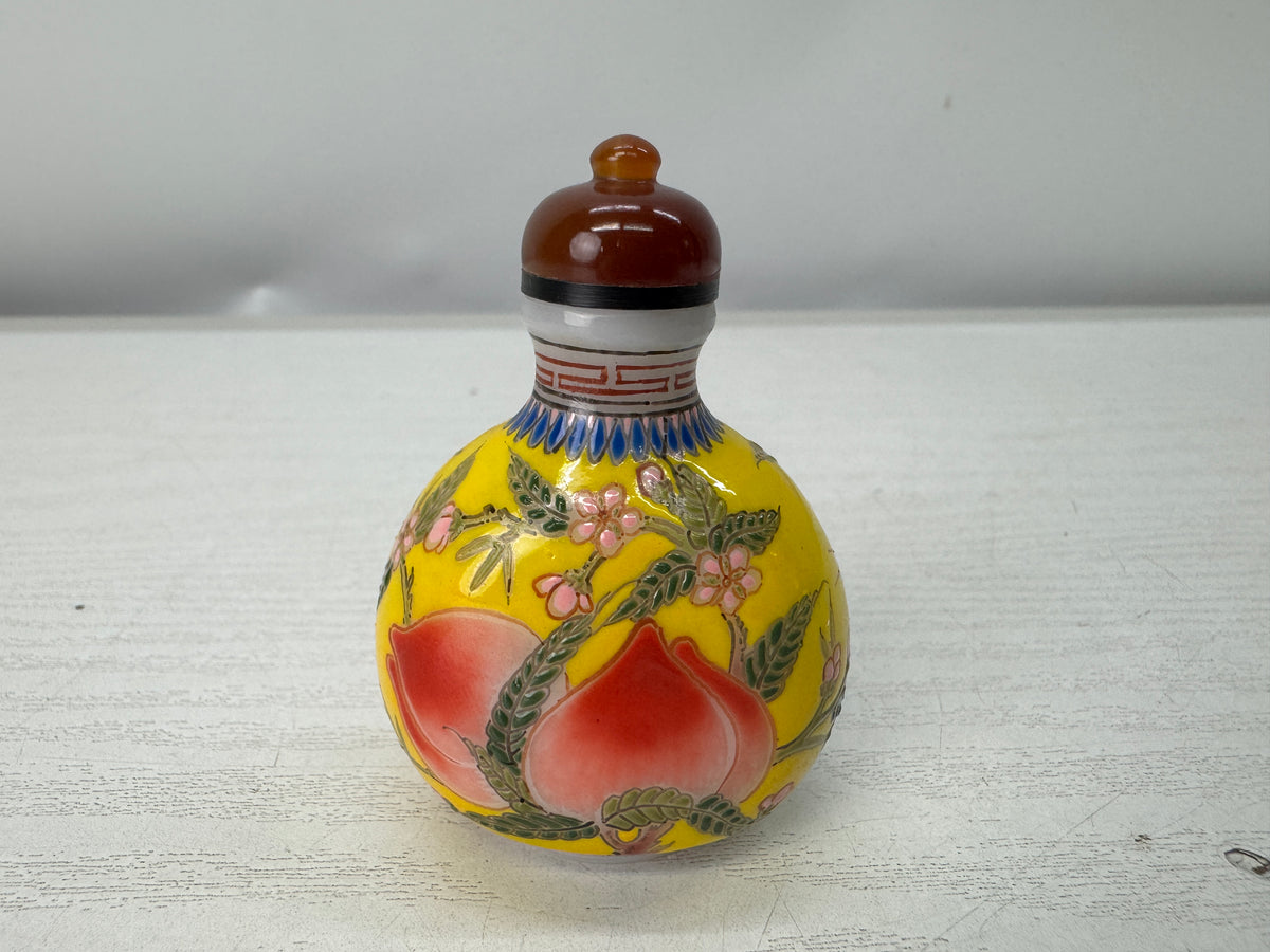 Y11167 VASE Snuff bottle Peach color picture  signed China antique tobacco case