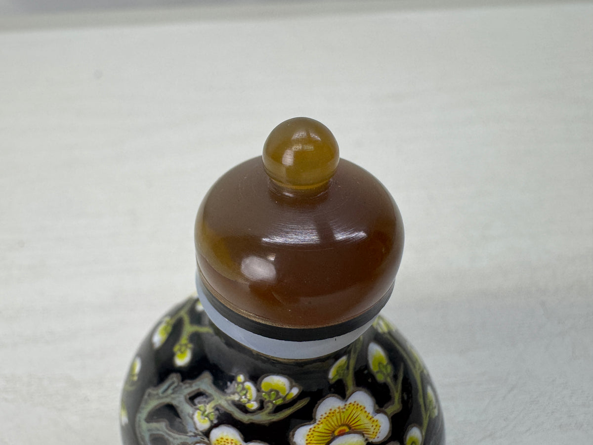Y11168 VASE Snuff bottle Plum blossoms signed China antique tobacco container