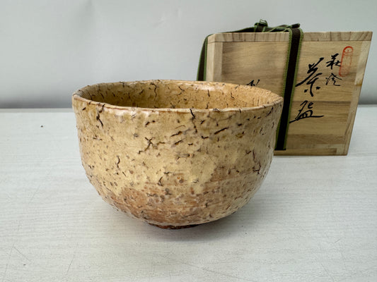 Y11173 CHAWAN Hagi-ware bowl signed box Japan antique tea ceremony pottery cup
