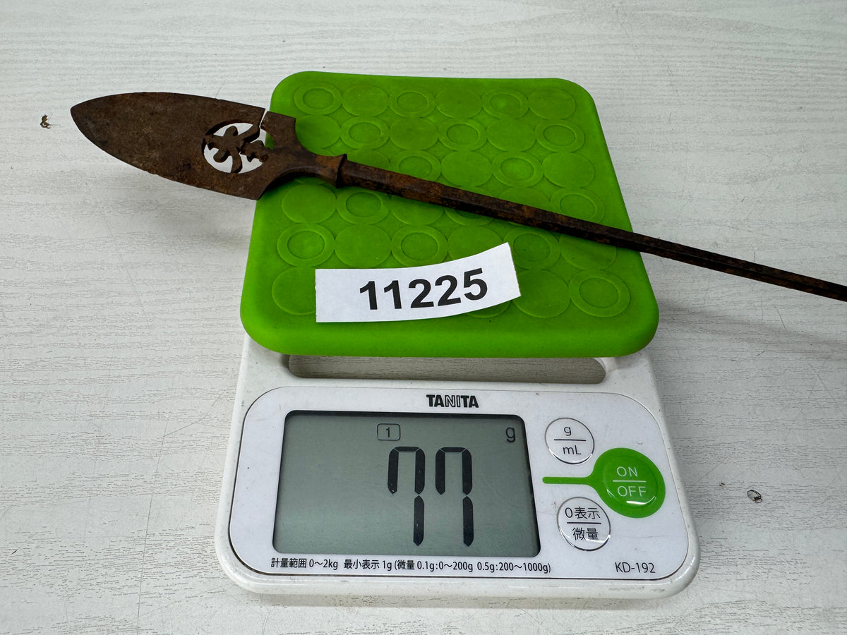 Y11225 YAJIRI Iron Arrowhead signed Myochin scratches Japan antique weapon arrow