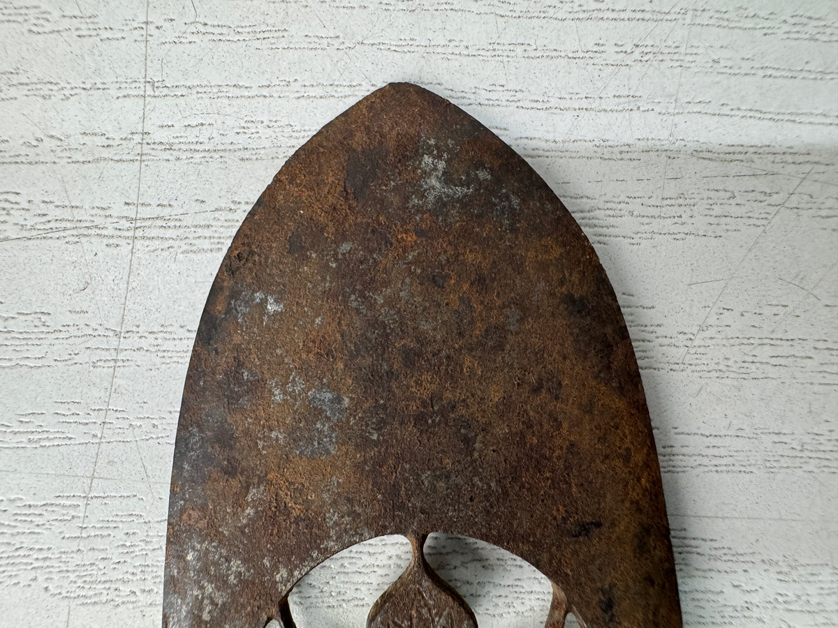 Y11226 YAJIRI Iron Arrowhead Mitsuba-aoi openwork Japan antique weapon bow arrow
