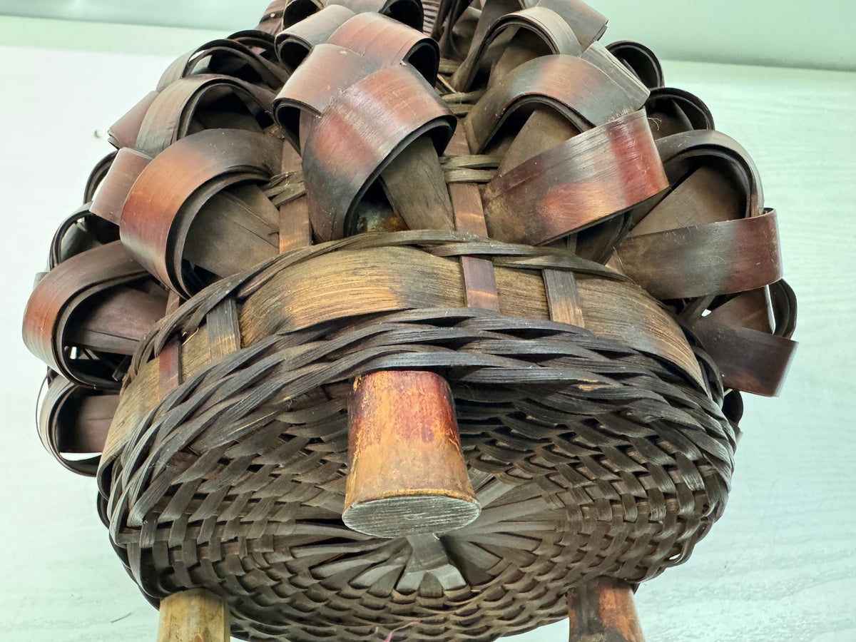 Y11233 Bamboo Woven Basket Flower vase ikebana floral arrangement Japan antique