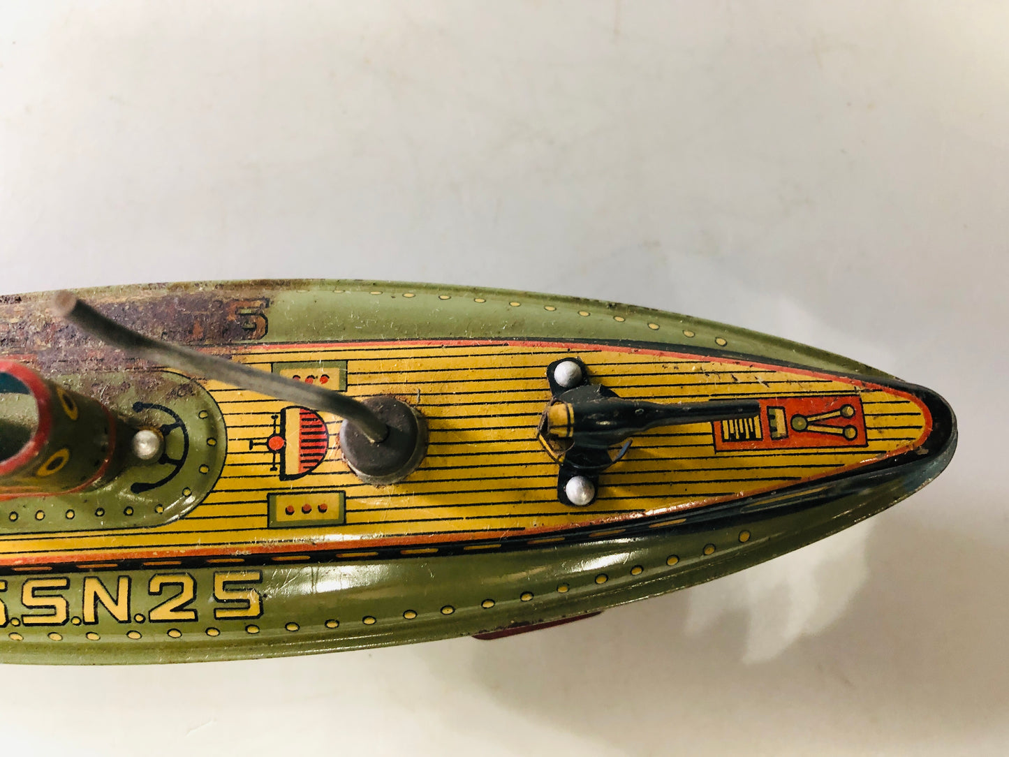 Y7144 TIN TOY Battle ship battleship warship SSN25 Japan antique vintage decor