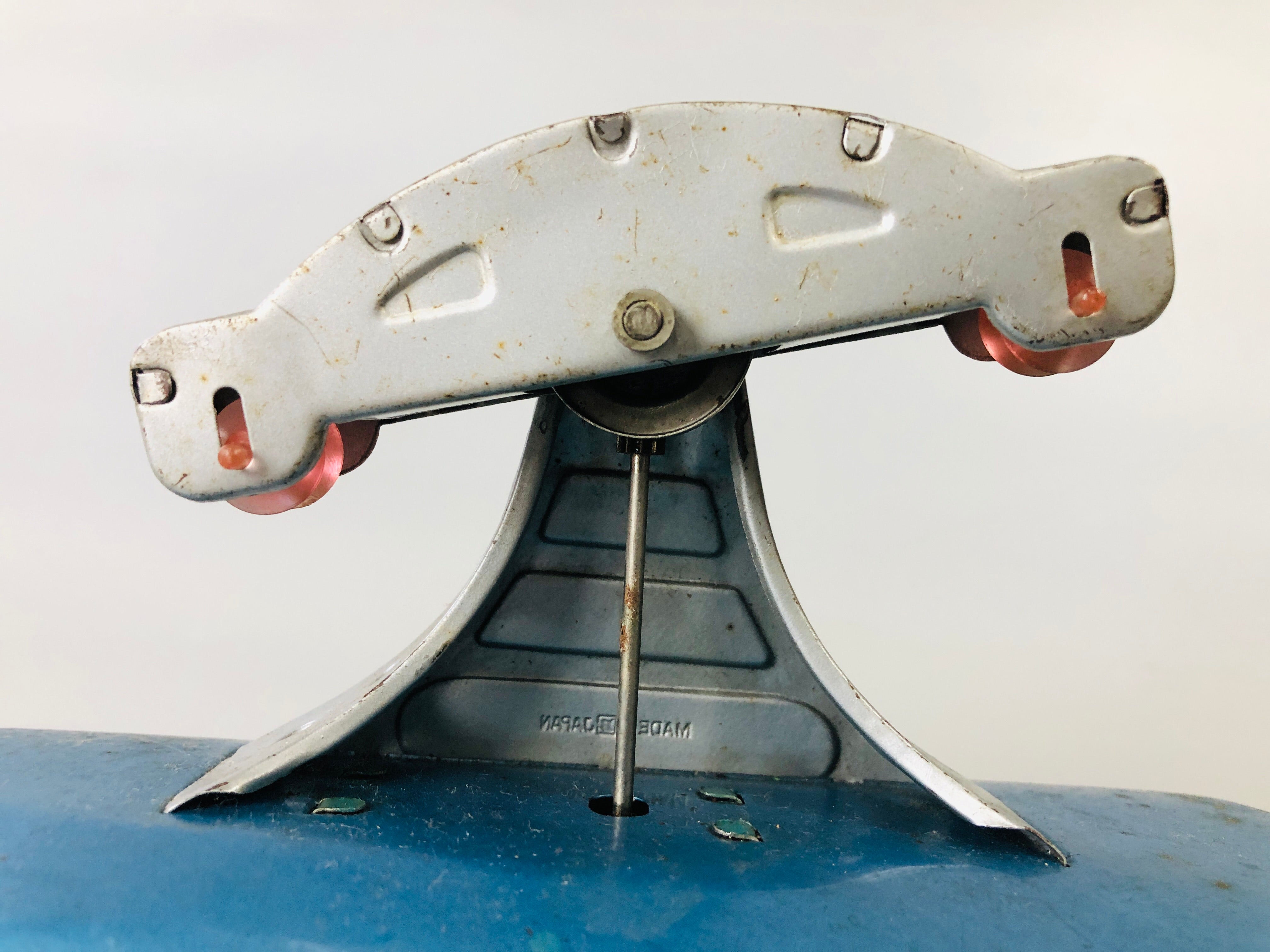 Y7152 TIN TOY Cable railway car gondola Japanese antique