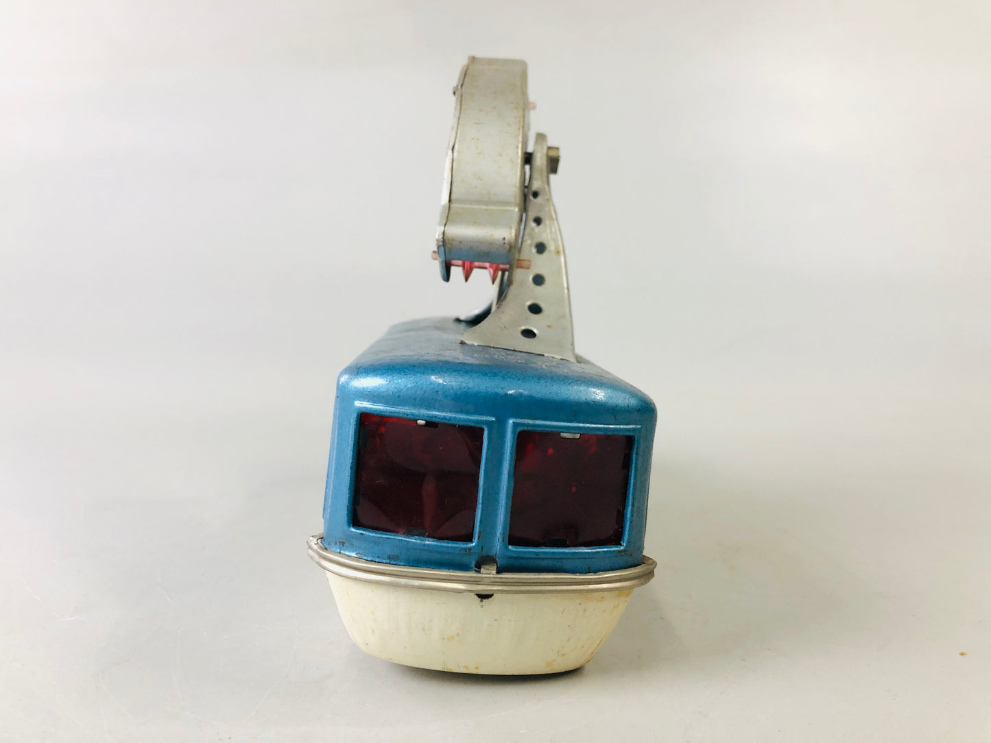 Y7152 TIN TOY Cable railway car gondola Japanese antique vintage interior